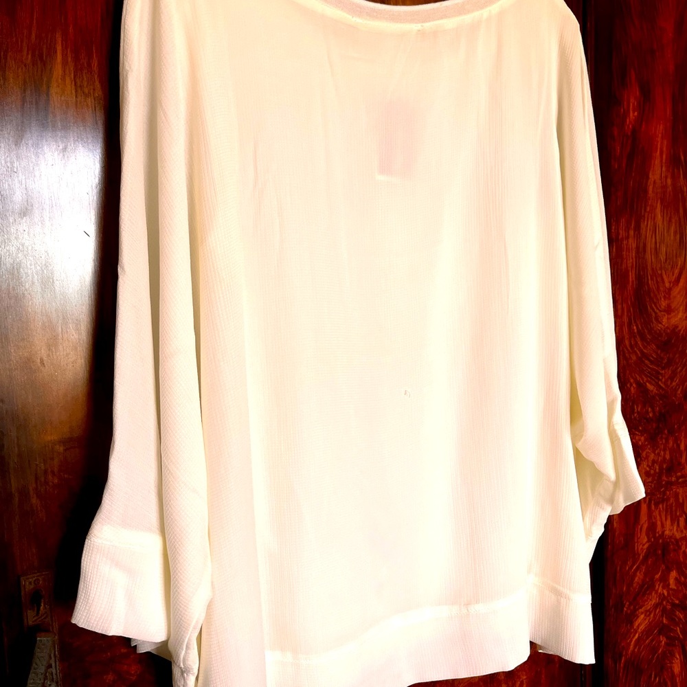 NWT Rose + Olive Kimono Tunic Style cream ivory blouse - Picture 2 of 8